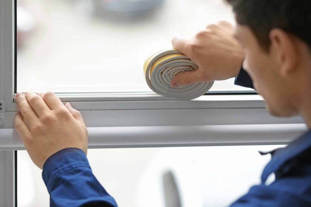 Sealing New Orleans Windows Against Bugs and Pests: A Homeowner’s Guide