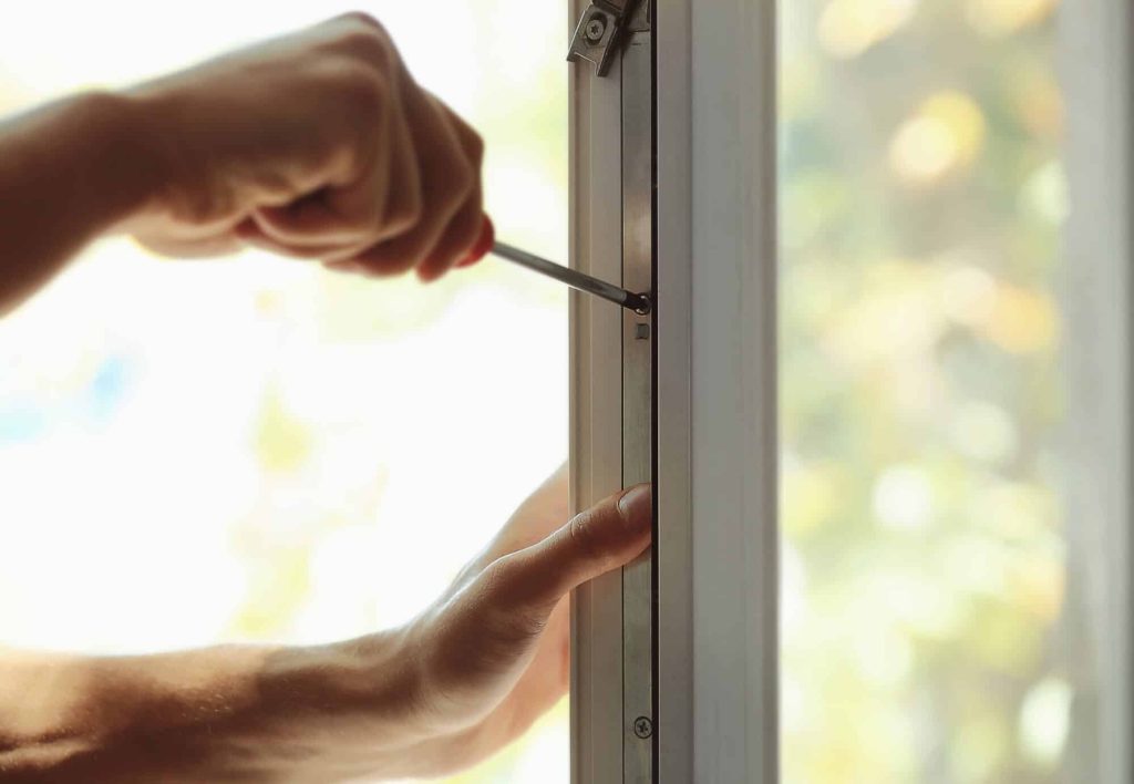 When to Replace vs. Repair Your Windows