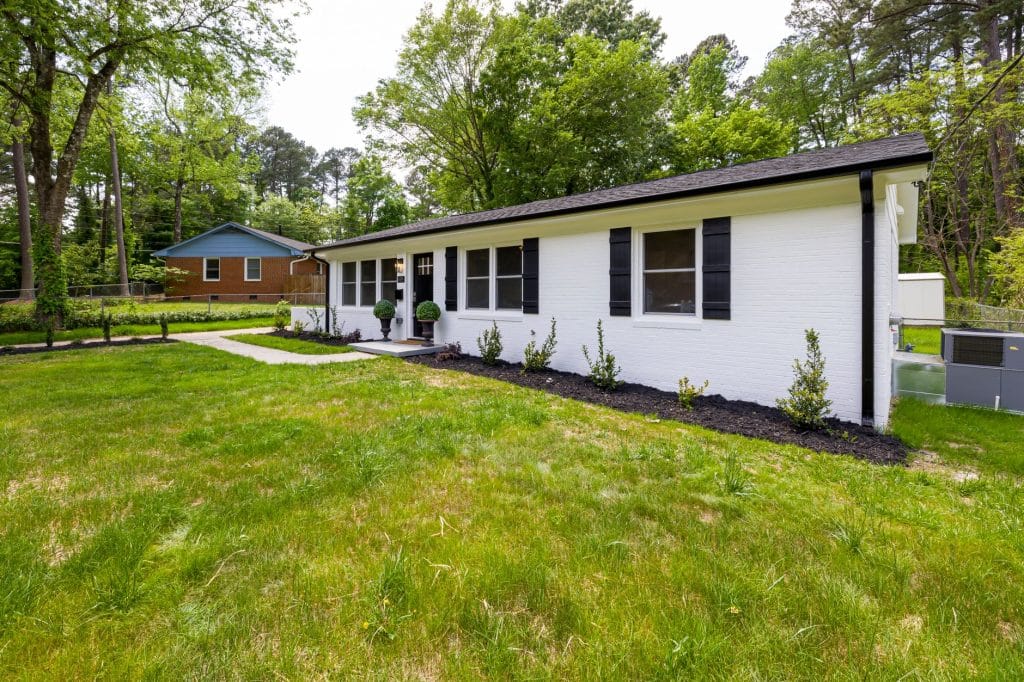 Replacing Original Windows in a Metairie Ranch House