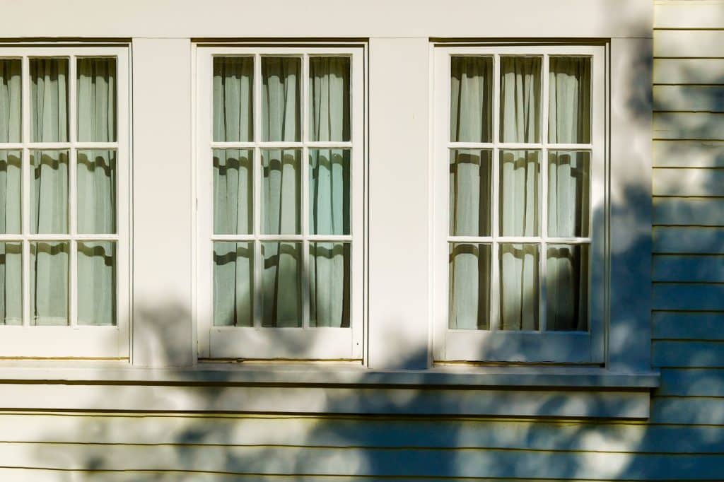 Do You Need a Permit to Replace Windows in St. Tammany Parish?